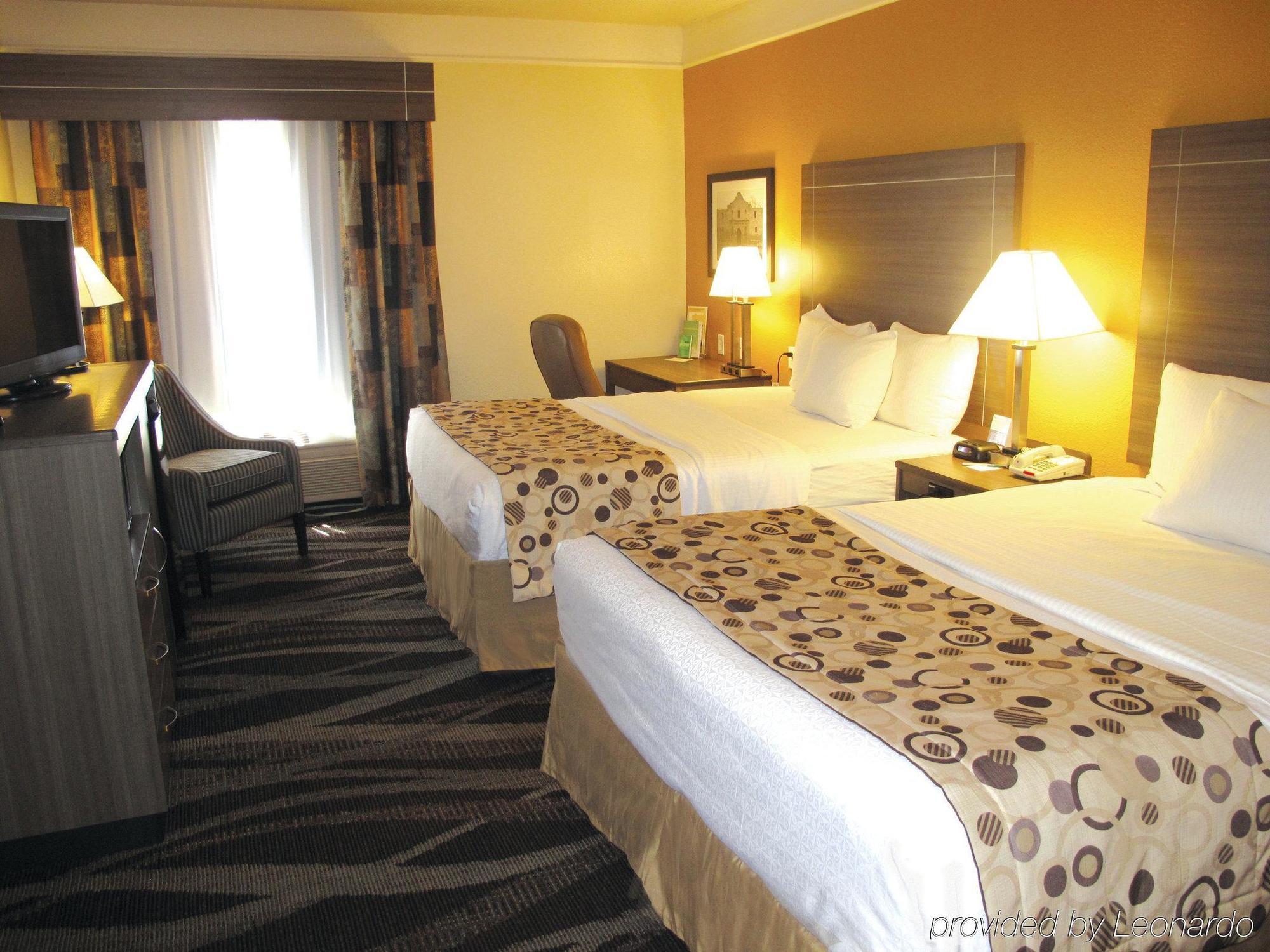 Comfort Inn Near Frost Bank Center San Antonio Esterno foto